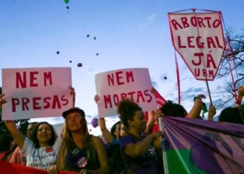 Legalização do aborto volta ao debate público com julgamento no STF