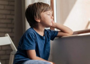 Conheça os sintomas de depressão em crianças e adolescentes