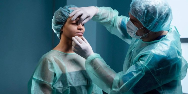 Cirurgião alerta perigos de cirurgias plásticas feitas por quem não é especialista