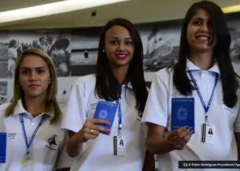 brasil-tem-marca-historica-de-602-mil-jovens-aprendizes-contratados-em-marco