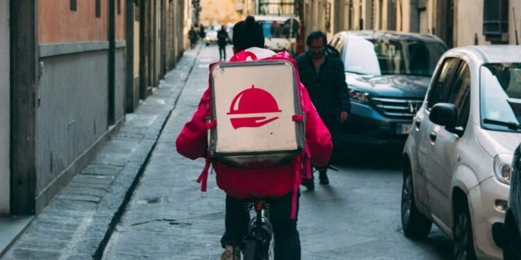 Delivery domina 78% dos restaurantes no Brasil; entenda!