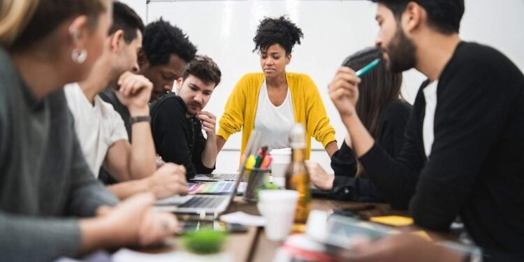 Saiba o que  é Thought Leadership e como essa tendência tem revolucionado o comportamento de compra