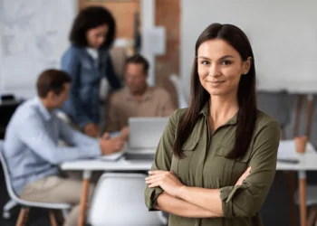 apenas-21%-das-mulheres-conseguem-conciliar-vida-pessoal-e-profissional.-5-dicas-de-para-superar-o-problema