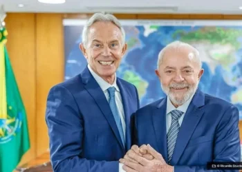 lula-e-tony-blair-conversam-sobre-g20-e-combate-a-extremismo