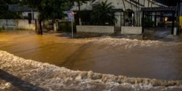 temporal-causa-danos-em-ao-menos-35-cidades-do-rio-grande-do-sul