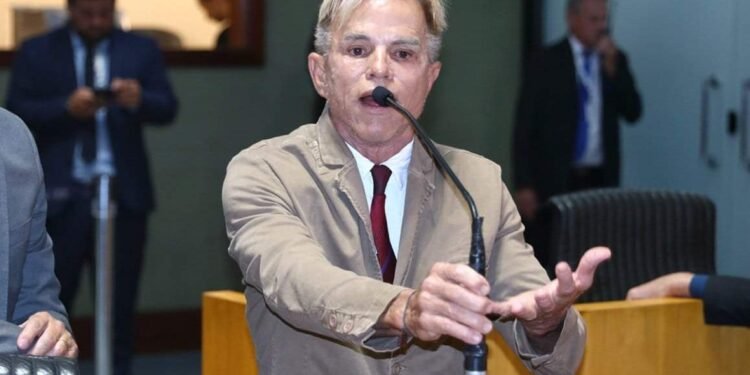 Sergio Meneguelli quer distribuição de medicamentos a população carente