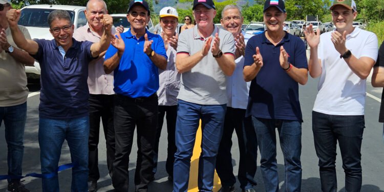 governo-inaugura-estrada-de-santa-rosa-e-anuncia-mais-investimentos-em-aracruz