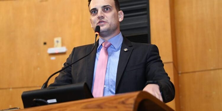 Alcântaro Filho propõe obrigatoriedade de câmeras de vigilância nas escolas públicas