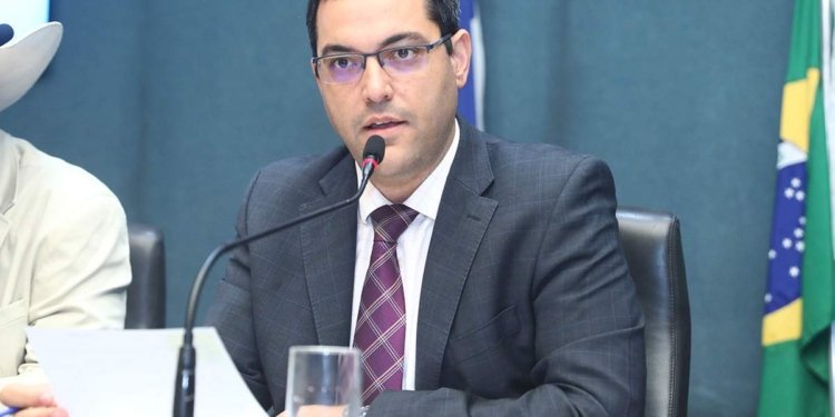 Dr. Bruno Resende propõe apoio integral a amputados no Espírito Santo