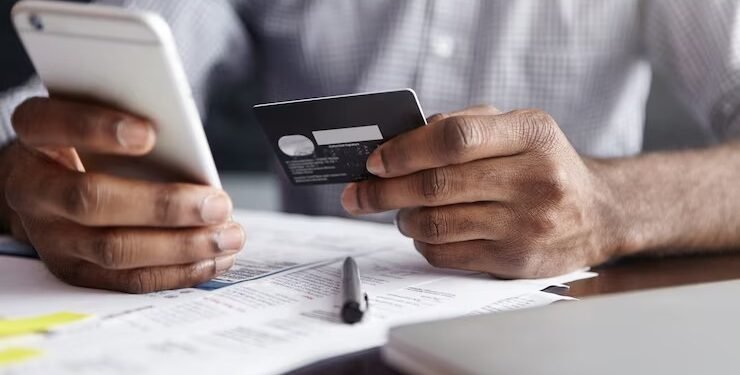 Mais de 48 mil contratos e R$ 340,3 milhões liberados no novo consignado para CLT