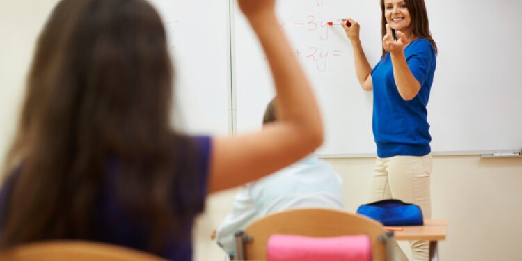 Aprovado projeto “SOS Educação” que cria rede de proteção a profissionais do ensino no ES