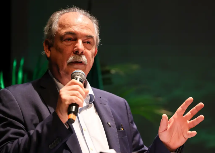 Mercadante receberá Al Gore em debate sobre mudança do clima e democracia