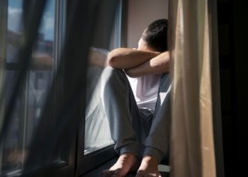 Cetamina oferece nova esperança a pacientes com depressão resistente