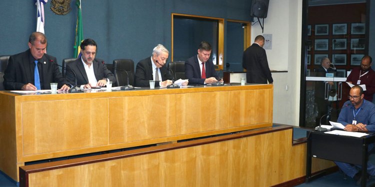 comissão de educação também aprovou projeto para priorizar vagas para irmãos na mesma escola © lucas s. costa i via ales