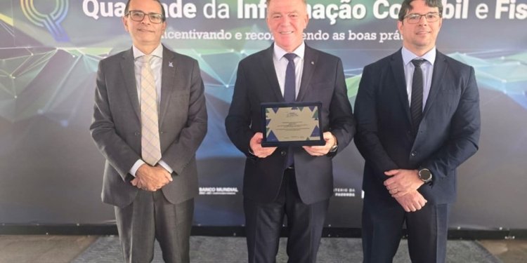 nota a+ es © giovani pagotto i via governo es