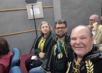 vanderlei m barros, o presidente da (aila) josé ribeiro sobrinho e a presidente da (alaveni) ireni peterle