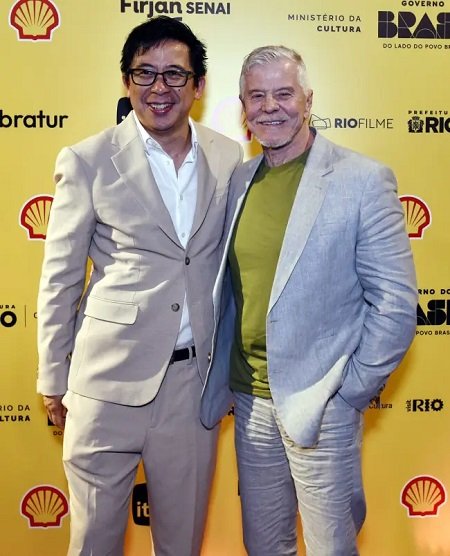 os diretores hsu chien e miguel falabella
