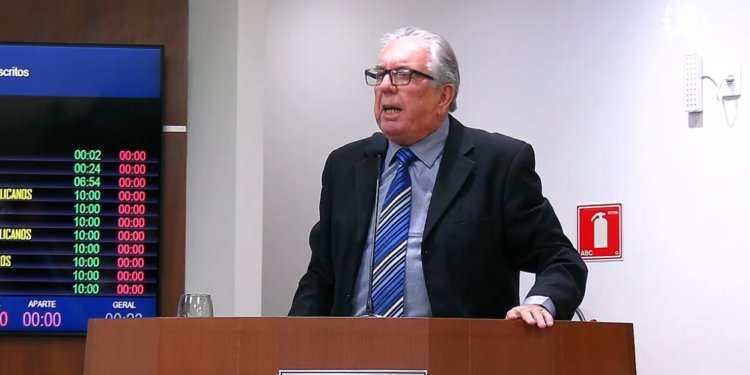 2025 11 13 23.28.39 www.youtube.com 9de2a5d44962