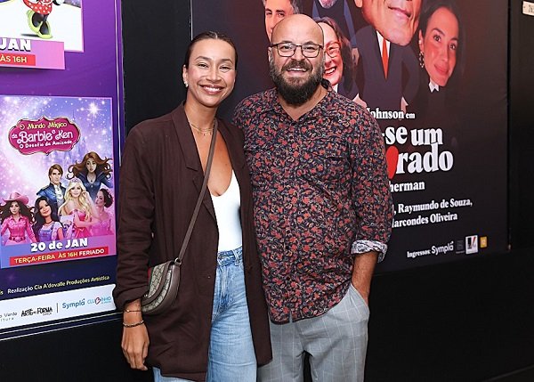 estreia da comédia "aluga se um namorado"