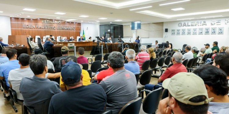 Plenário Eden Faustino Bernardo © Câmara de Ibatiba