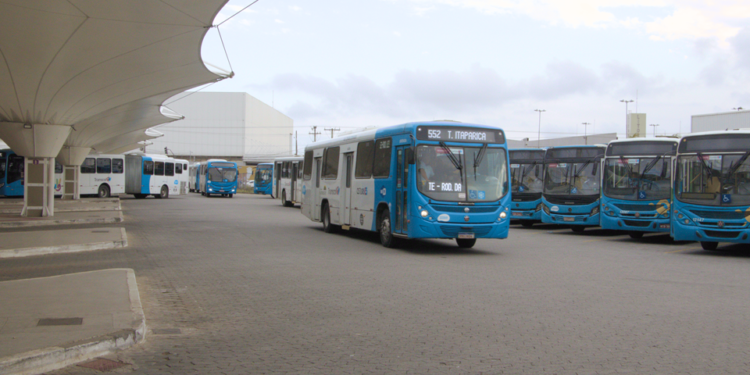 linha 552 t. itaparica do transcol © via ceturb es