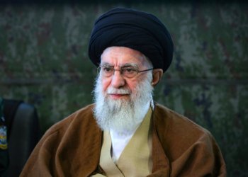 Aiatolá Ali Khamenei © Khamenei.ir, CC BY 4.0 I Via wikimedia.org