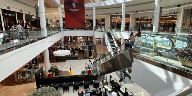 funcionamento do shopping vitória nos feriados de abril © shopping vitória