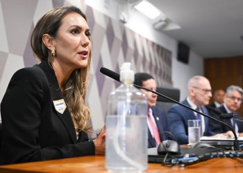 Juíza Vanessa Cavalieri alerta CPI sobre aliciamento de crianças entre 11 e 13 anos