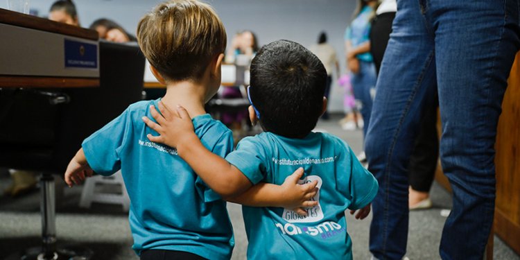 Medicamento para nanismo divide debate no Senado sobre inclusão no SUS