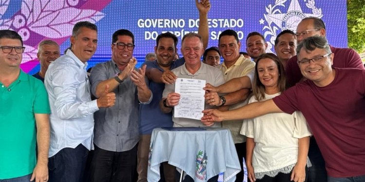 Obras de desassoreamento em Jerônimo Monteiro vão beneficiar 12 bairros contra alagamentos