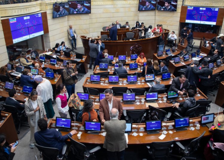 Pacto Histórico elege 13 senadoras e lidera representação feminina no Senado Colombiano