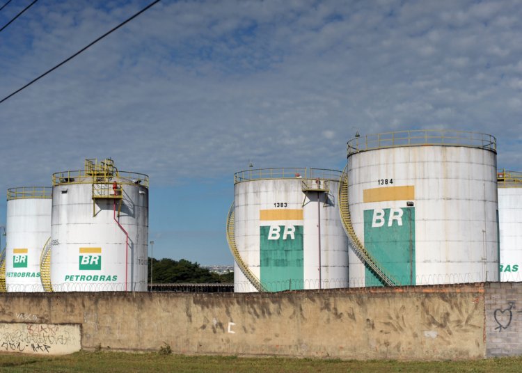 Privatização da BR Distribuidora dispara preço da gasolina, diz especialista