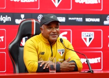 São Paulo oficializa contratação de Roger Machado como novo técnico