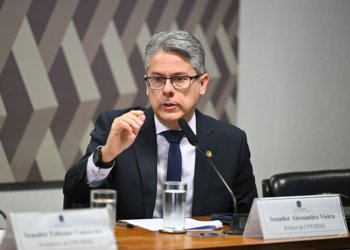 Senador quer CPI para investigar relações entre ministros do STF e Daniel Vorcaro