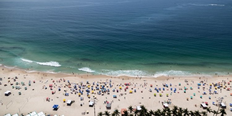 As areias de Copacabana © Reprodução/Freepik
