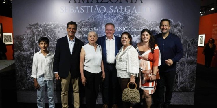 Exposição Amazônia de Sebastião Salgado marca a abertura do Museu do Cais das Artes em Vitória