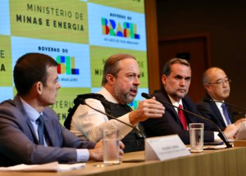 Ministro da Fazenda destaca impacto positivo de novas medidas sobre preços de combustíveis