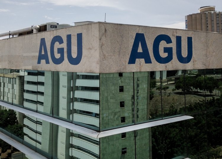AGU pede ao STF que declare Lei da Dosimetria inconstitucional