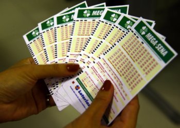Apostador de curitiba ganha R$ 127 milhões na mega-sena