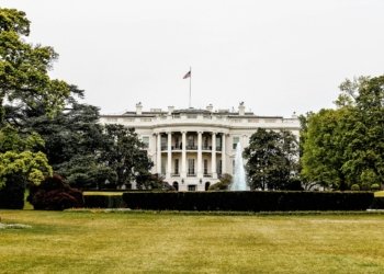 architectural photography of white house