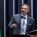 Bittar critica ONGs e políticas ambientais na Amazônia