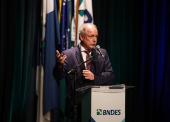 BNDES avalia 56 projetos e mira investir R$ 50 bi em minerais críticos