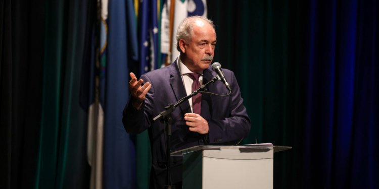 BNDES avalia 56 projetos e mira investir R$ 50 bi em minerais críticos