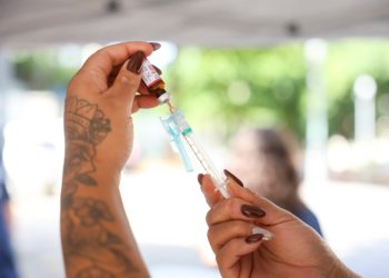 Brasil registra alta de casos de SRAG em bebês devido ao vírus sincicial respiratório