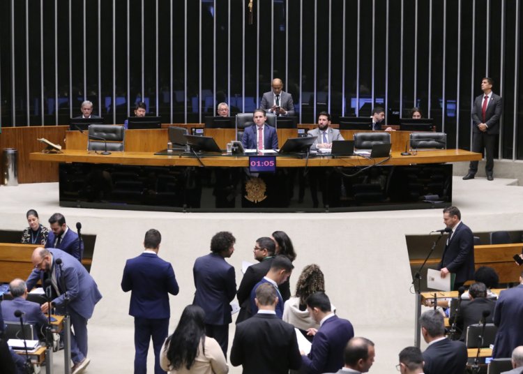 Câmara dos Deputados aprova adesão do Brasil ao acordo da OMC para setor aeronáutico