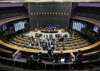 Câmara dos Deputados debate criação da política nacional de minerais críticos