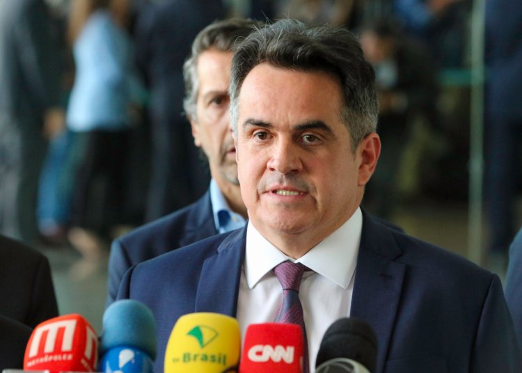 Ciro Nogueira receberia mesadas de até R$ 500 mil de banqueiro, diz PF