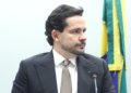 Comissão da Câmara aprova seguro educacional opcional para estudantes de faculdades
