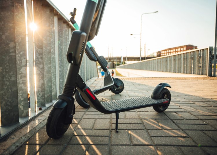 Comissão debate normas para circulação de veículos elétricos leves