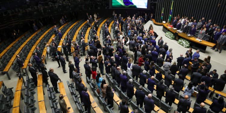 Congresso defende no STF validade da Lei da Dosimetria em processos do 8 de janeiro